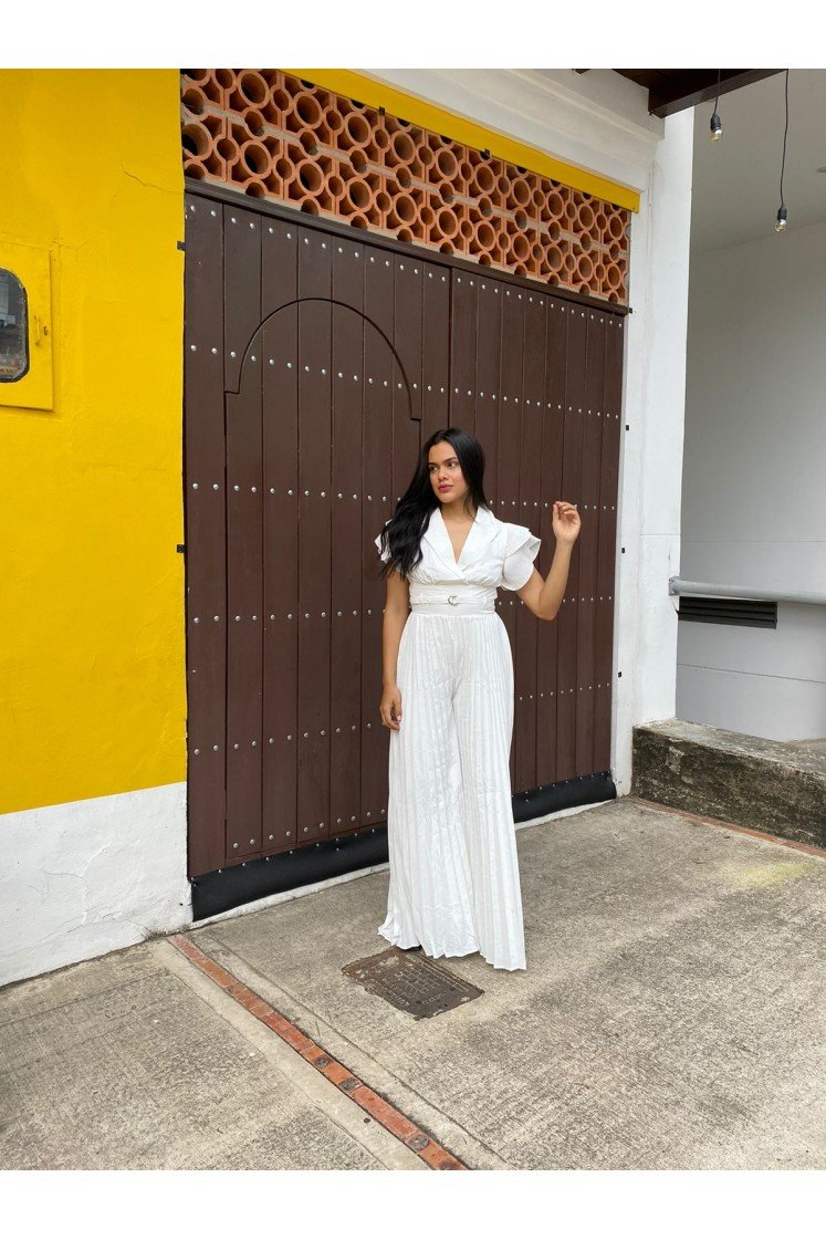 Enterizo Plisado Manga Corta