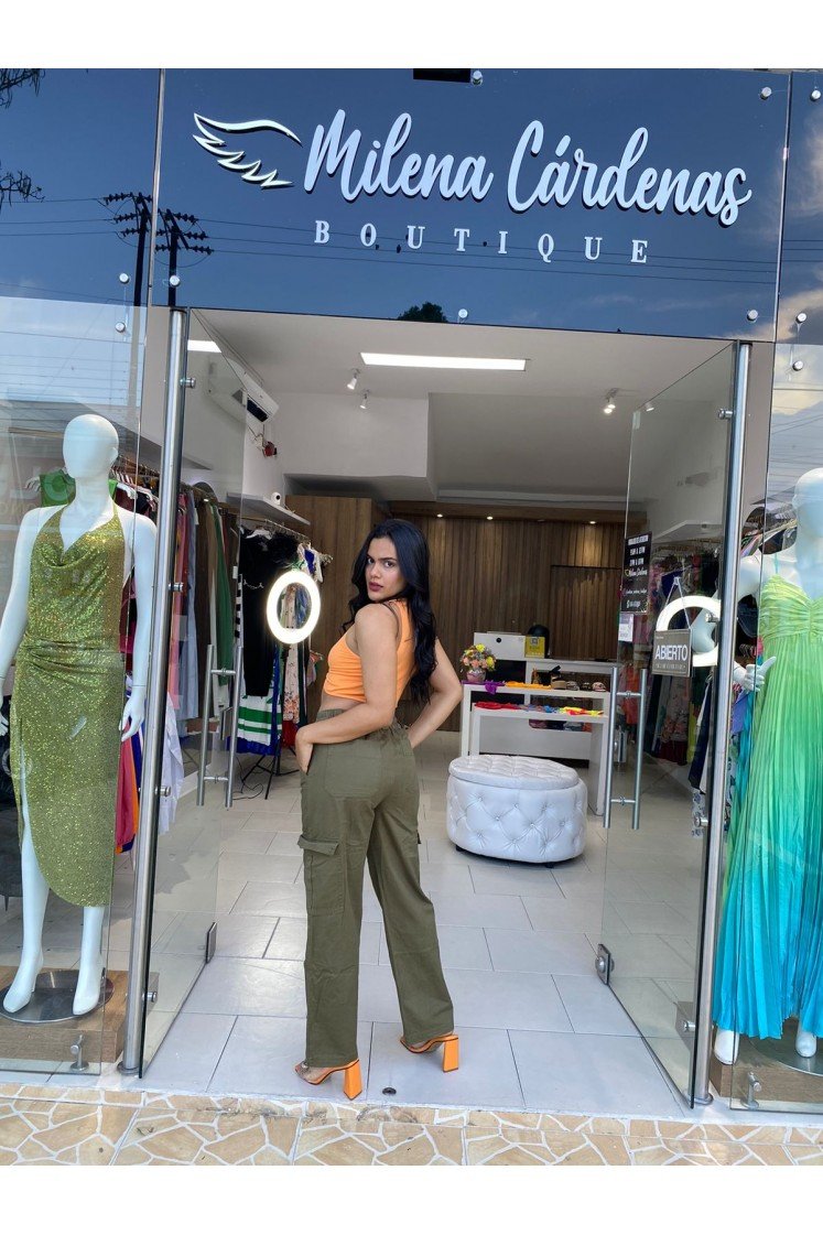 Pantalón Cargo Oliva